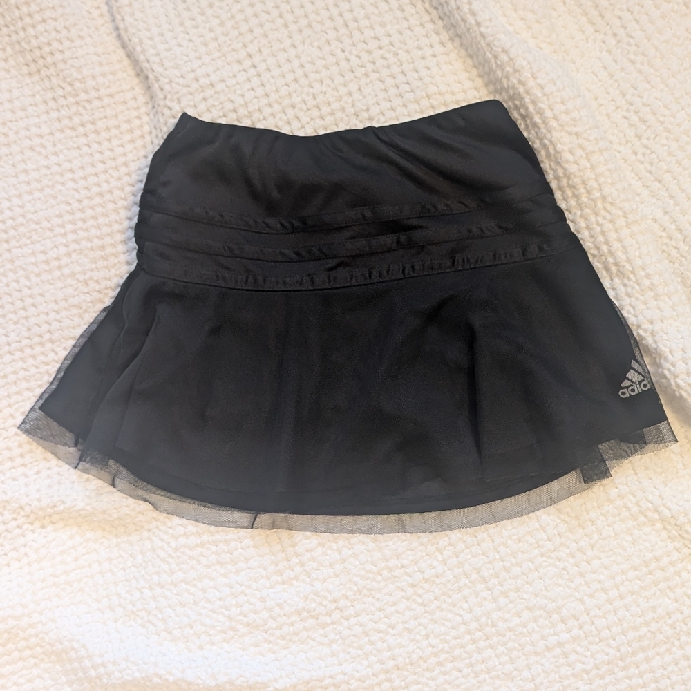 Adidas tennis skirt for girls, size 6X